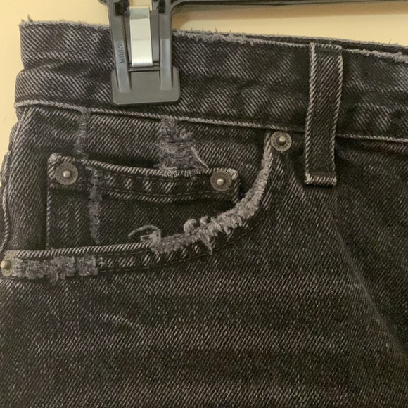 REFORMATION Jeans Shorts 26 Black High Waist Raw Hem Cutoff Festival Concert - Picture 2 of 9